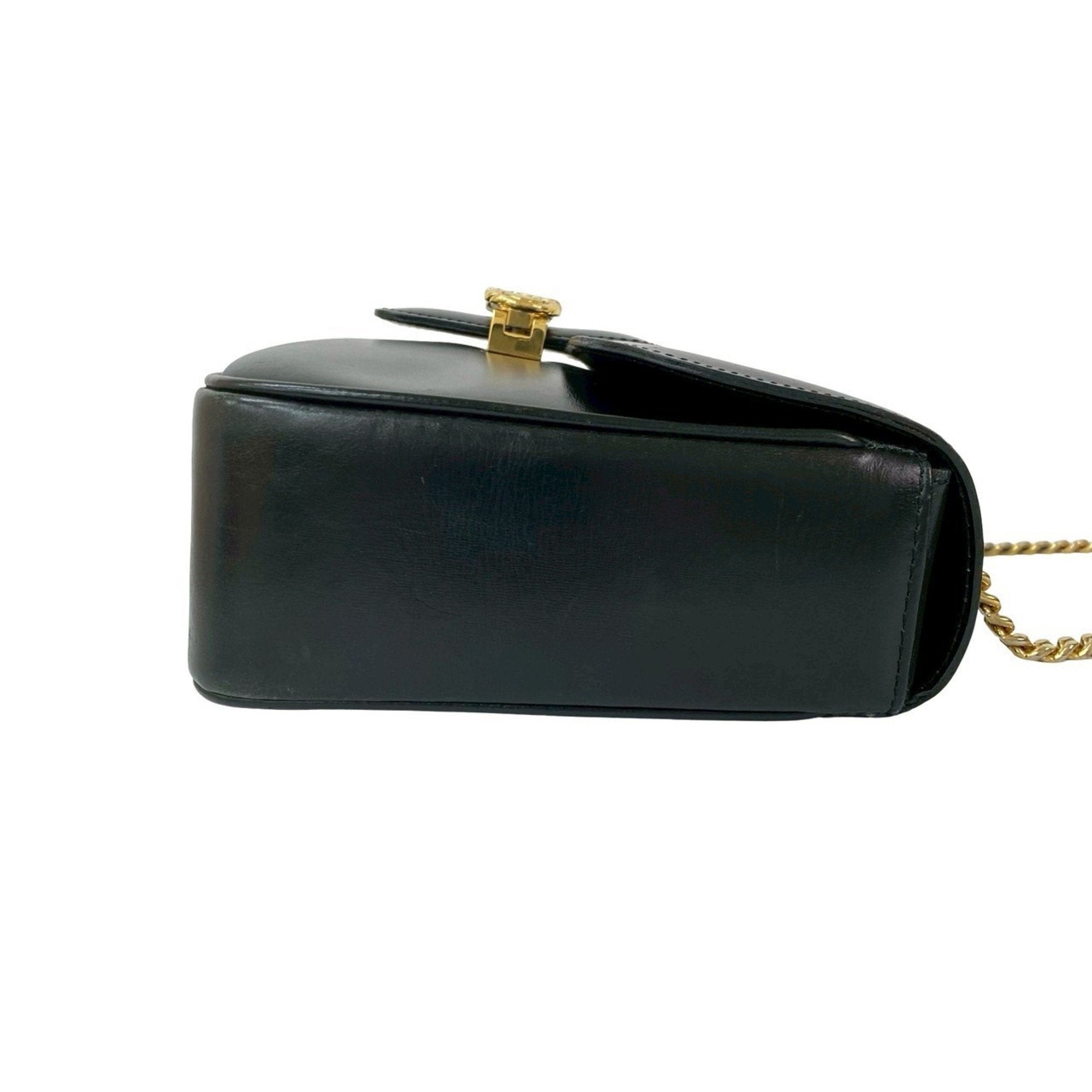 Triomphe Chain Shoulder Bag Leather Medium