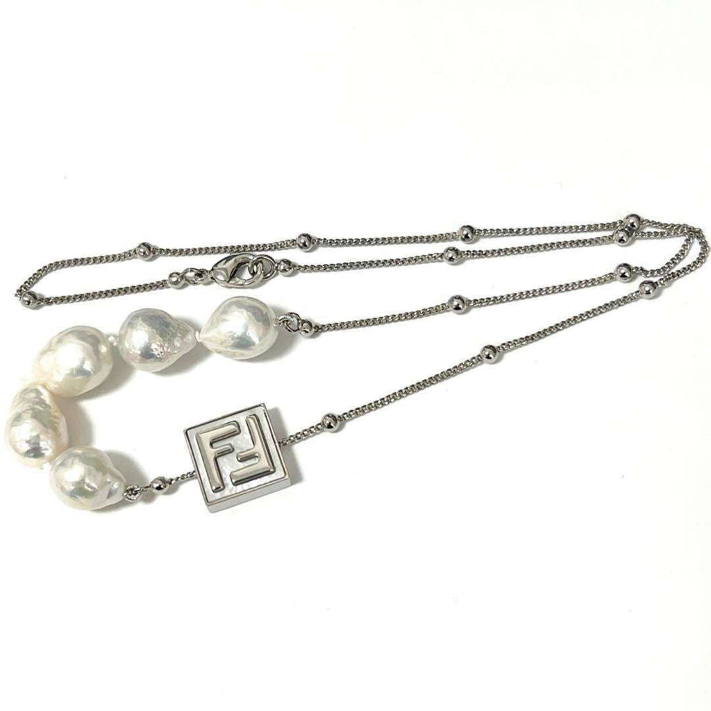 Pendant Necklace Artificial Pearl and Metal