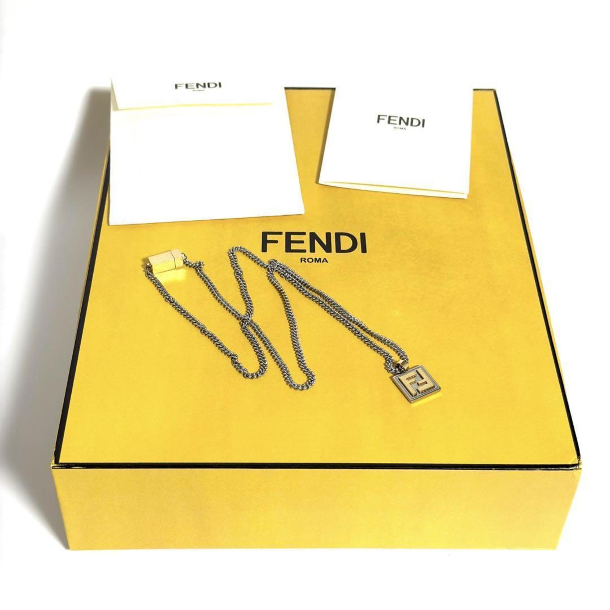 Pendant Necklace Metal Palladium and Gold Color