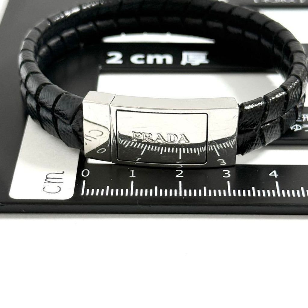 Plate Bracelet Leather and Metal Black