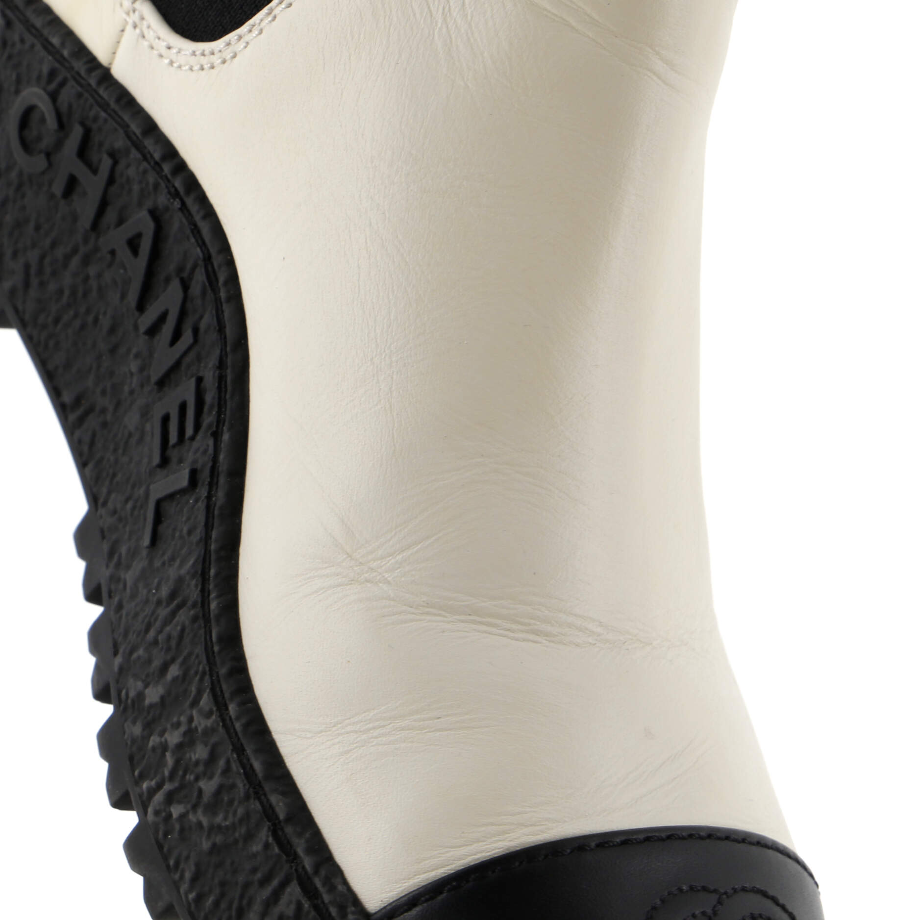 Women's CC Turnlock Cap Toe Chelsea Boots Leather