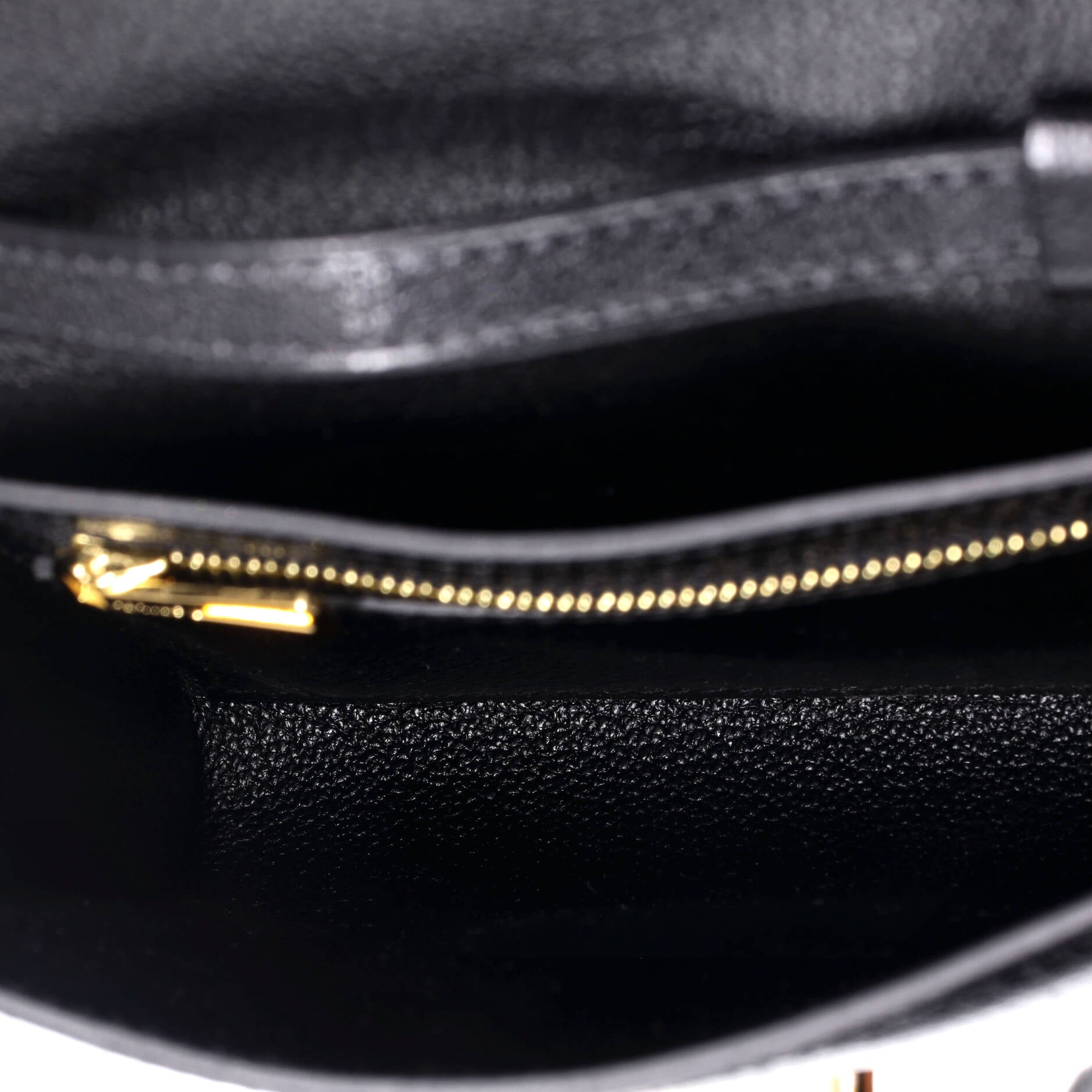 Chaine d'Ancre Compact Wallet on Strap Chevre Mysore