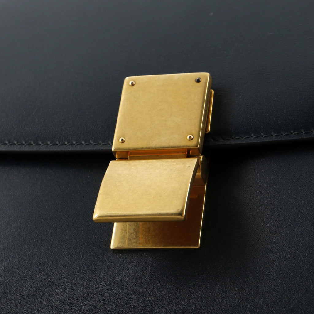 Classic Box Bag Smooth Leather Medium