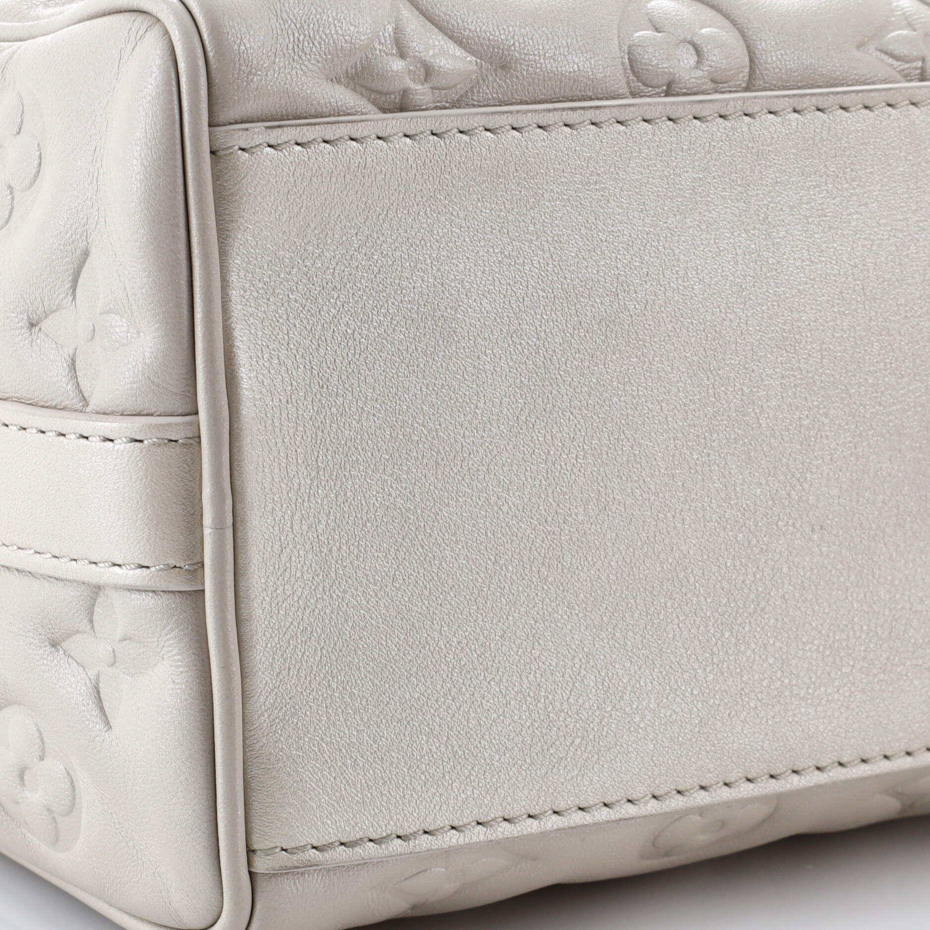 Speedy Bandouliere Bag Limited Edition Fall in Love Monogram Embossed Lambskin 22