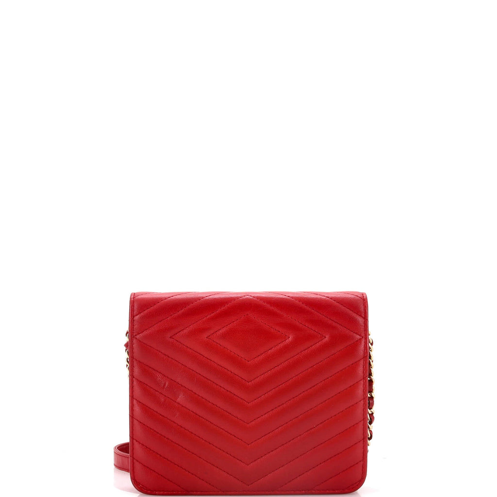 Square Wallet on Chain Chevron Calfskin