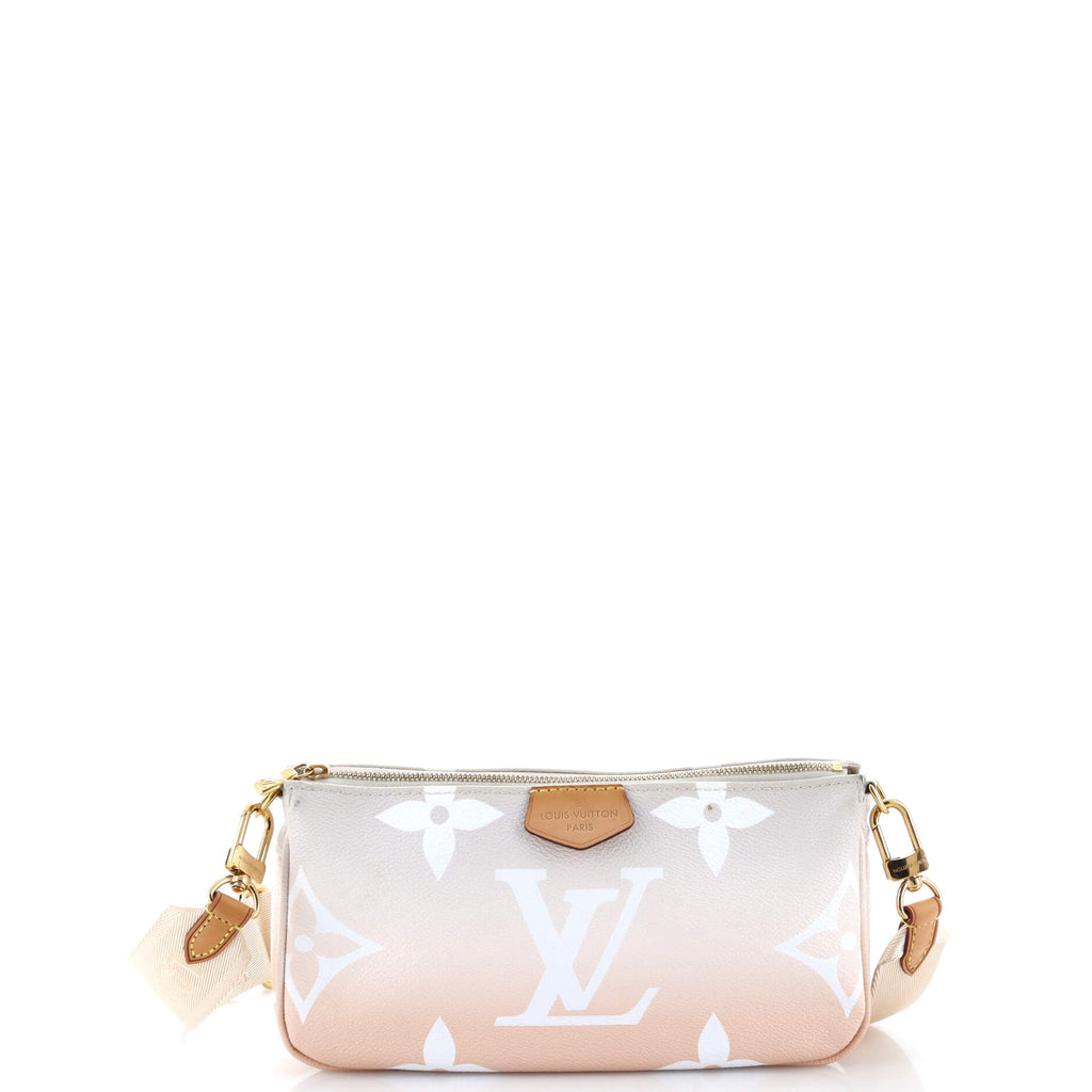 Multi Pochette Accessoires By The Pool Monogram Giant
