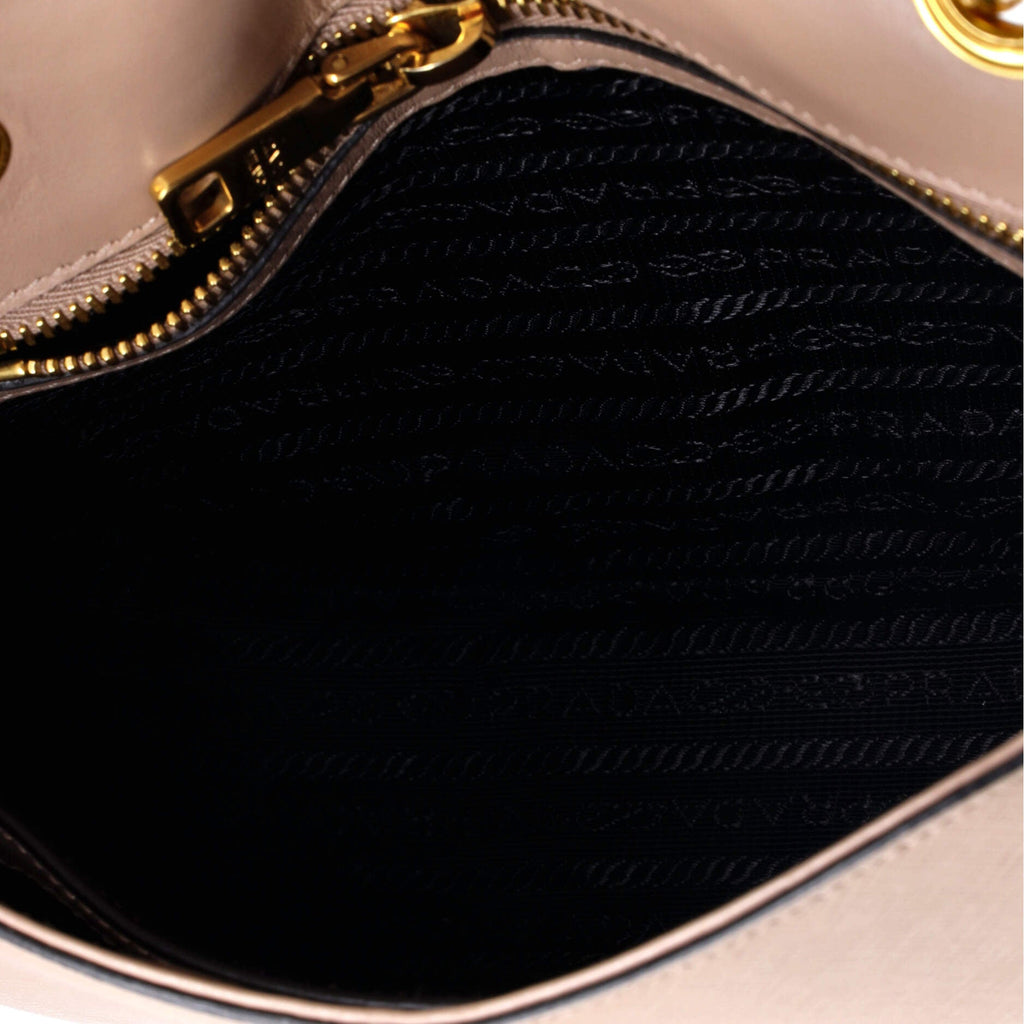 Pattina Flap Shoulder Bag Saffiano Leather Small