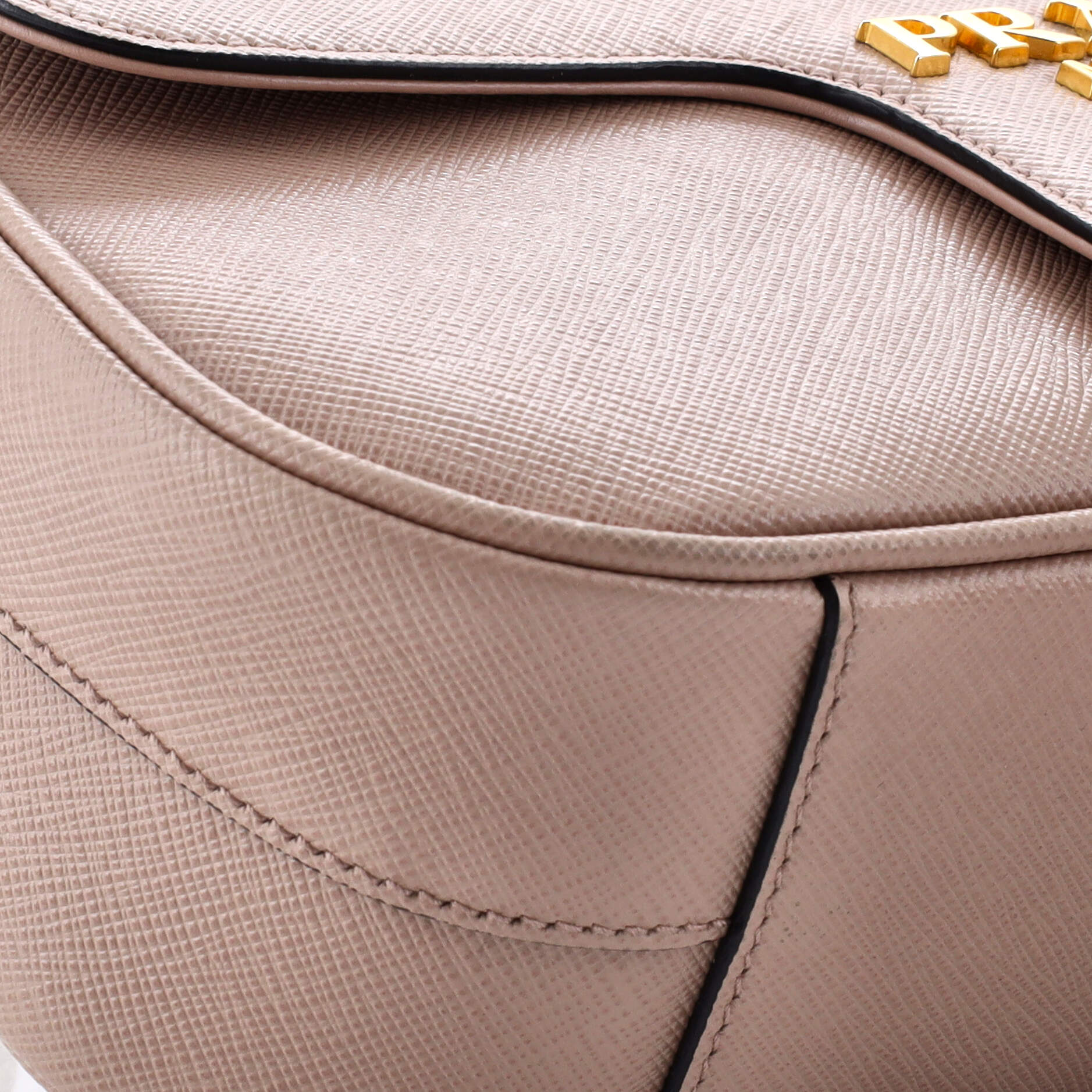 Pattina Flap Shoulder Bag Saffiano Leather Small