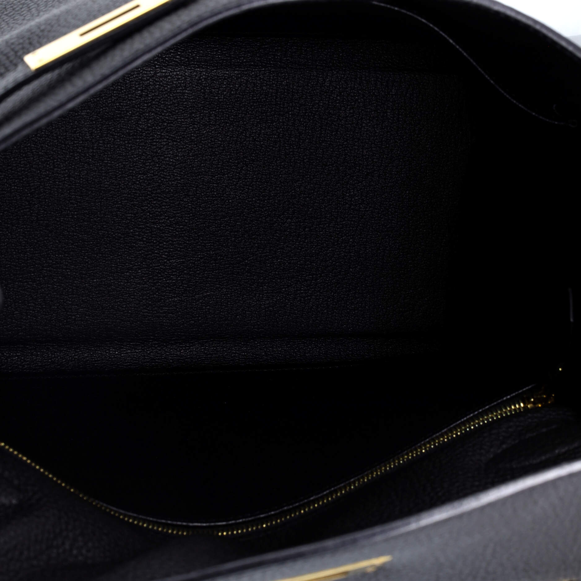 Kelly Handbag Noir Togo with Gold Hardware 28