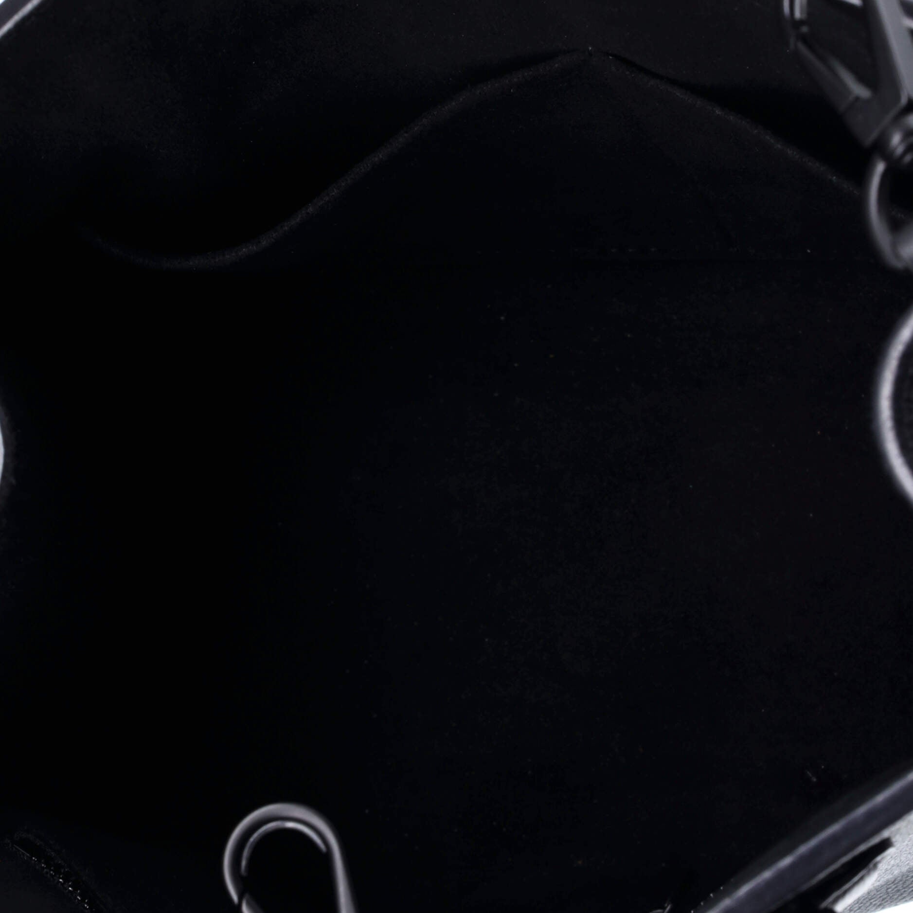 Lockme Monochrome Tote Leather PM