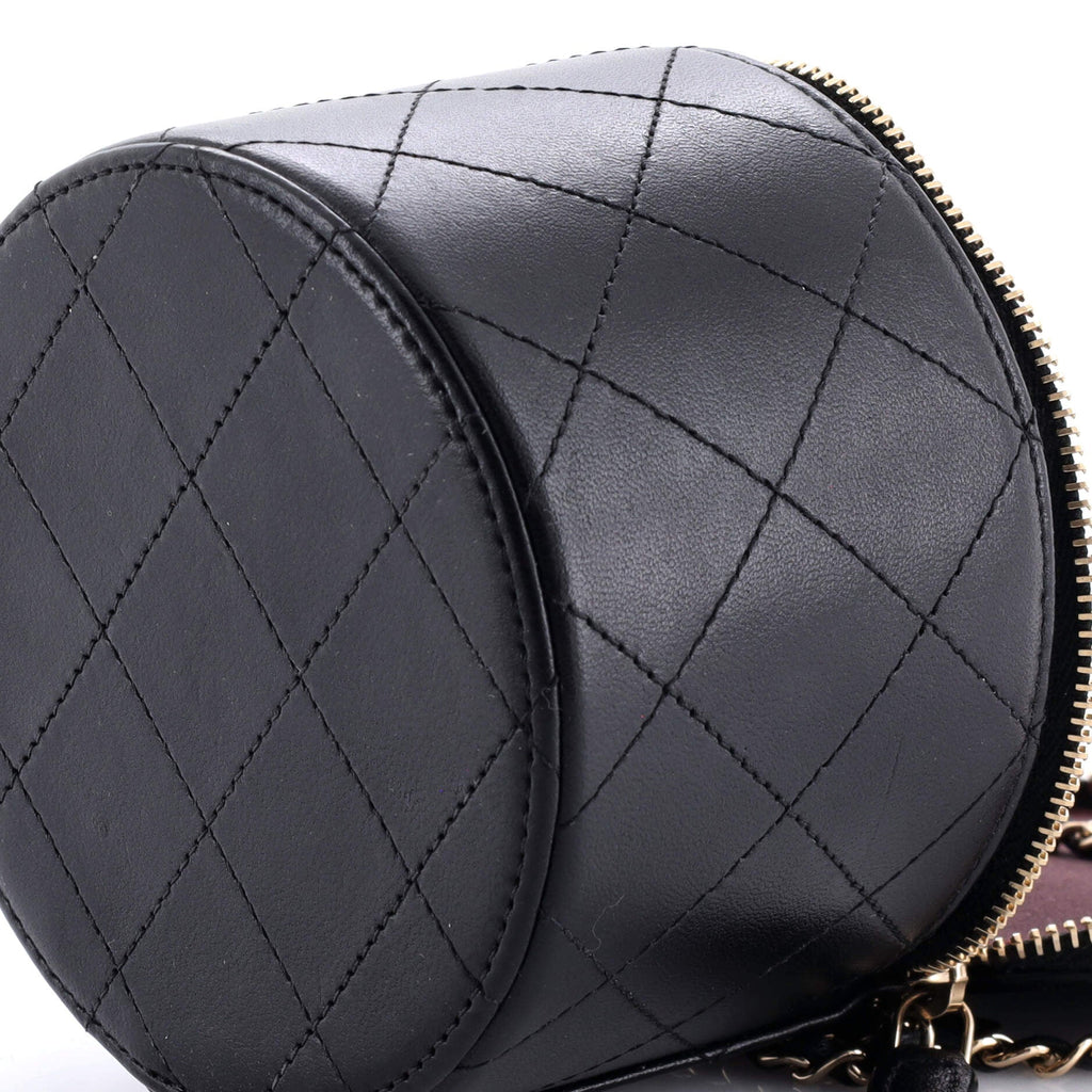 CC Round Vanity Case with Chain Quilted Lambskin Mini