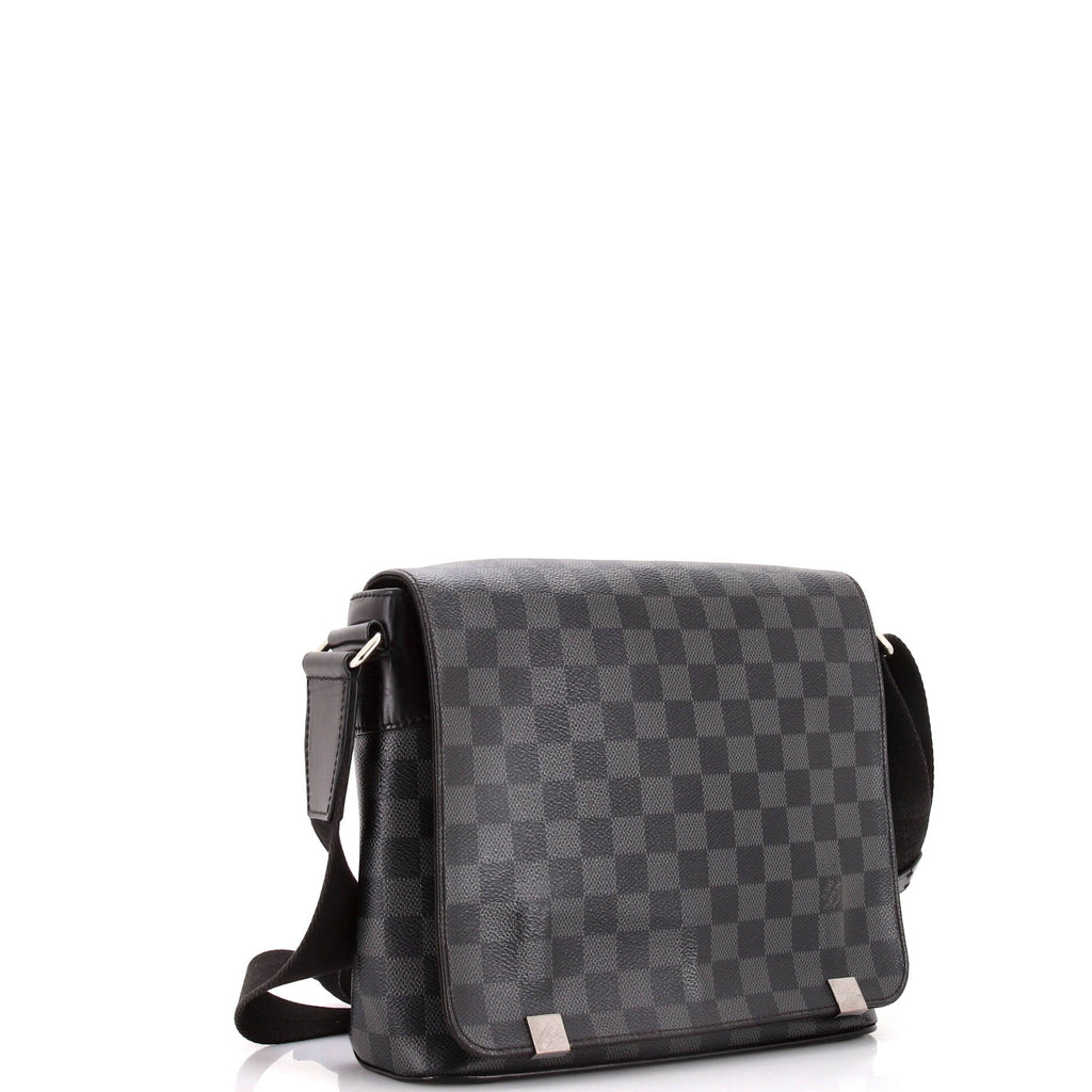 District NM Messenger Bag Damier Graphite PM