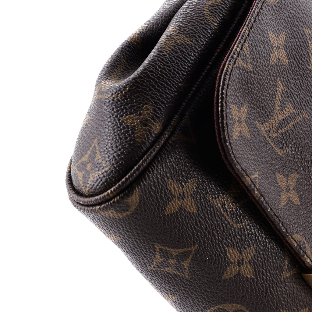 Favorite Handbag Monogram Canvas MM