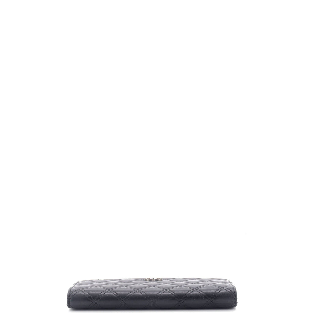 Double Stitch L-Yen Wallet Quilted Lambskin