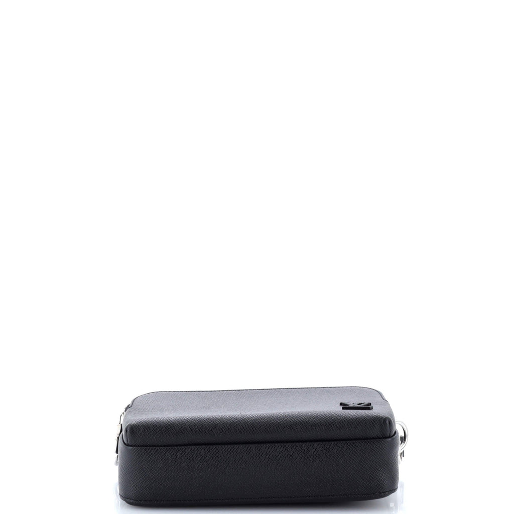 Avenue Messenger Taiga Leather