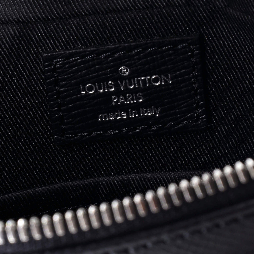 Avenue Messenger Taiga Leather