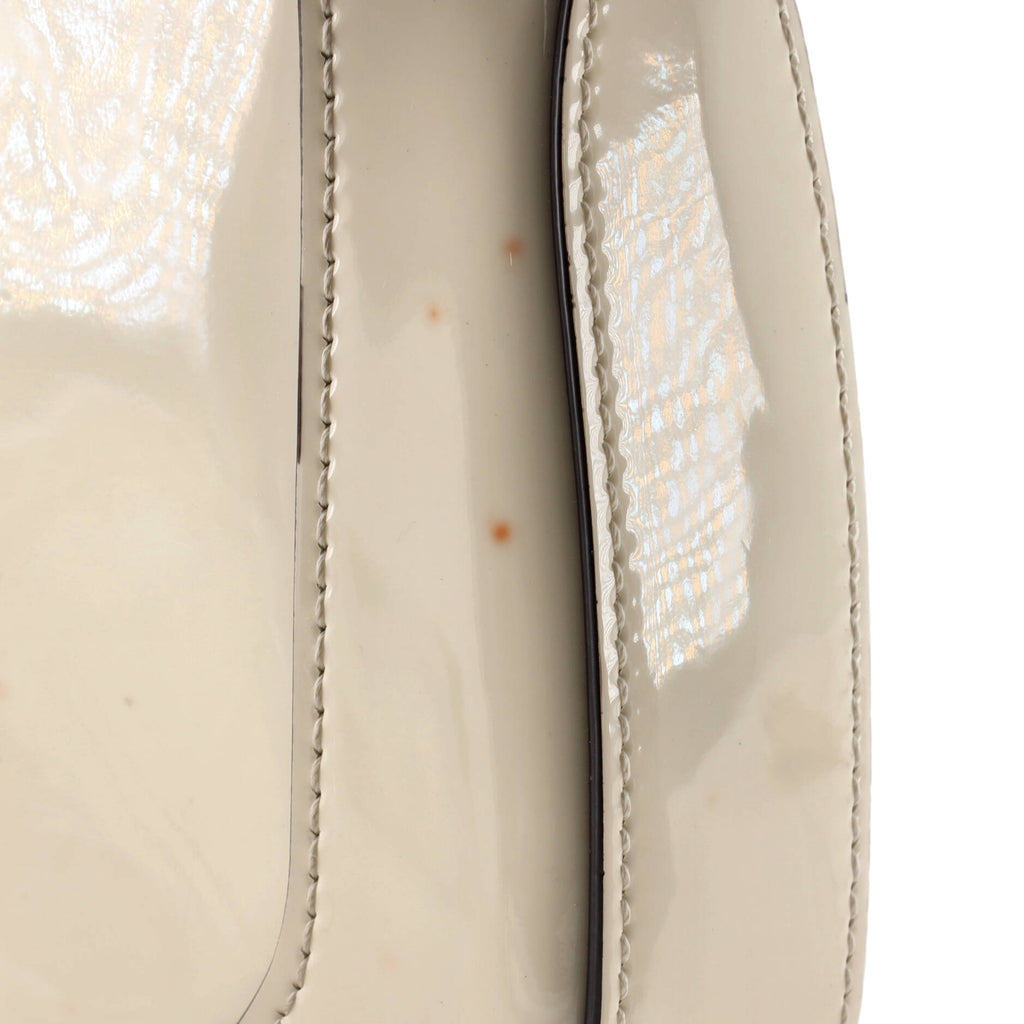 Jackie 1961 Chain Hobo Patent Mini