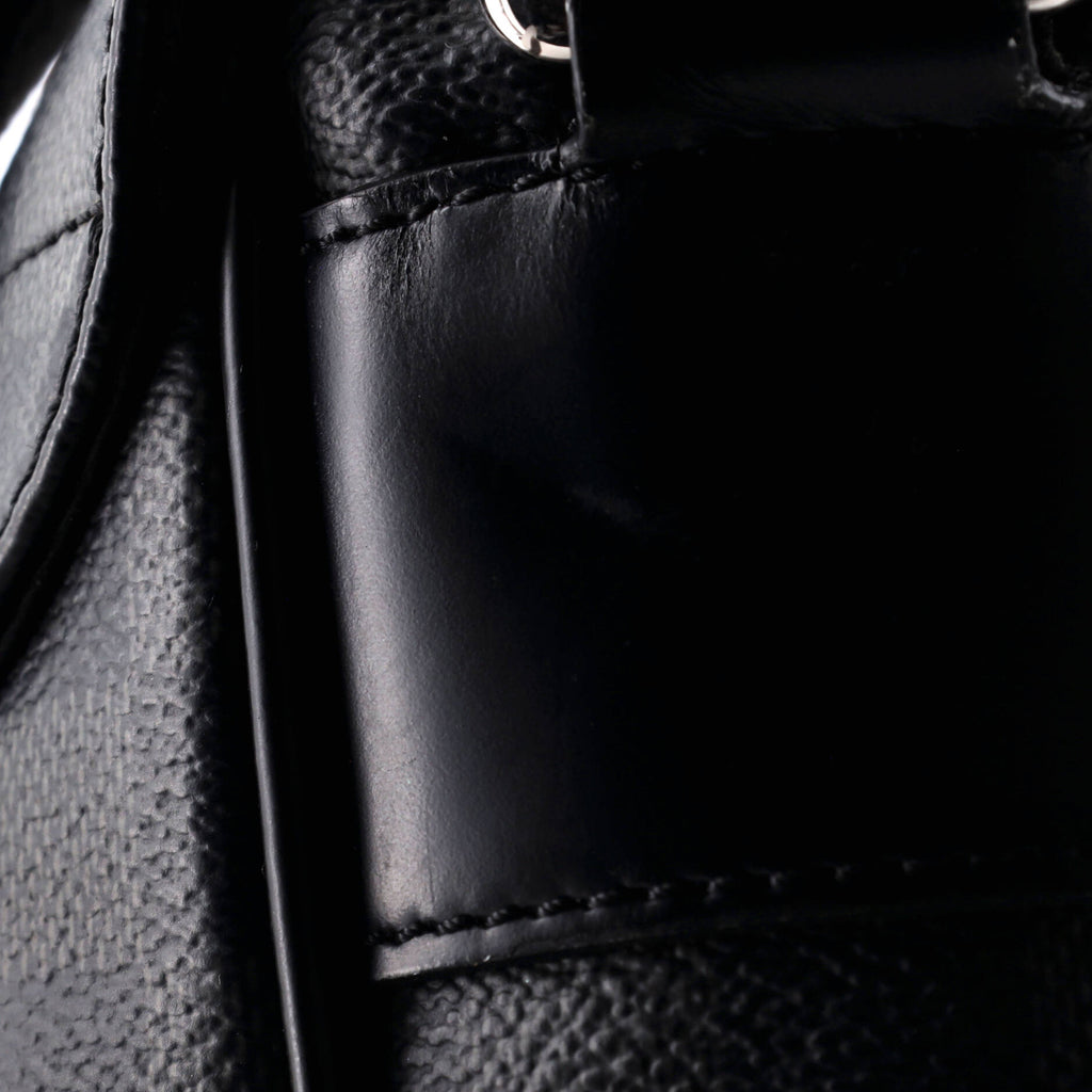 Christopher Messenger Bag Damier Graphite