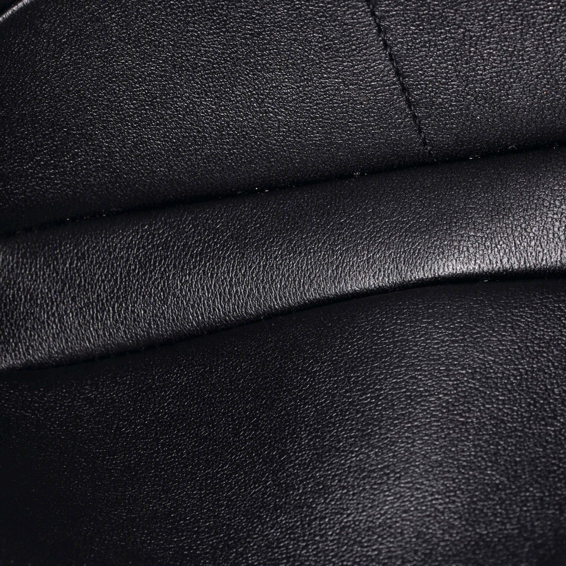CC Chain Clutch Quilted Velvet with Crystals