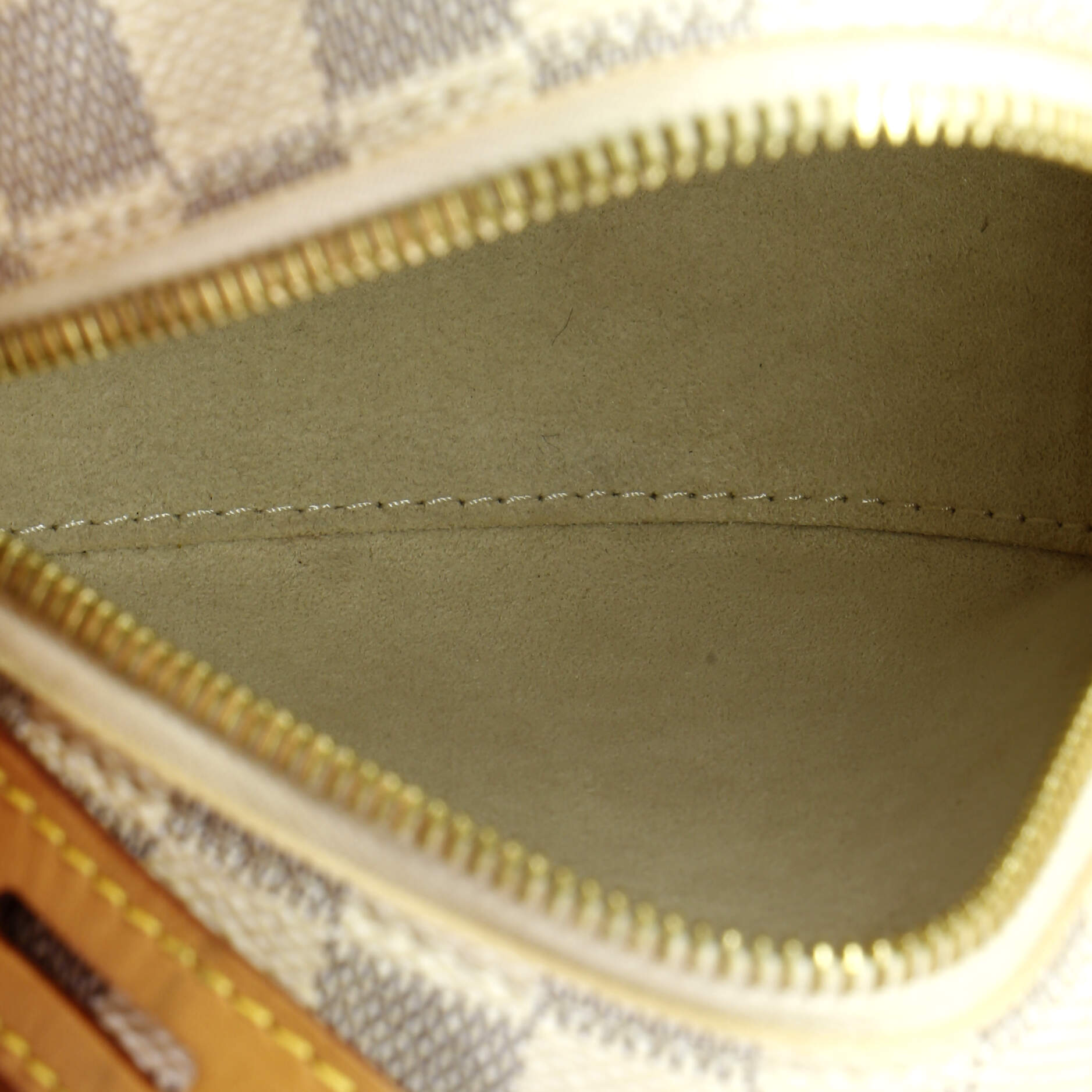 Boite Chapeau Souple Bag Damier PM
