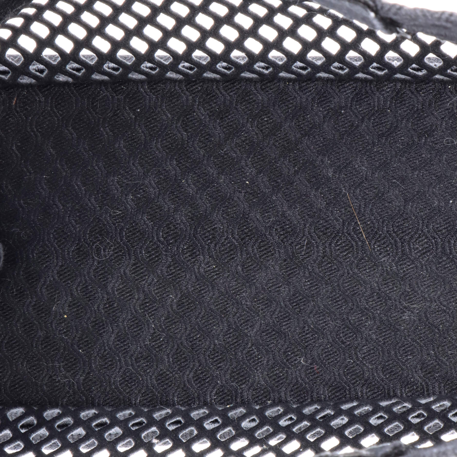 Book Tote Mesh Medium