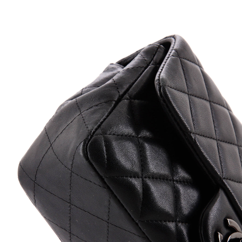So Black Classic Single Flap Bag Quilted Lambskin Mini