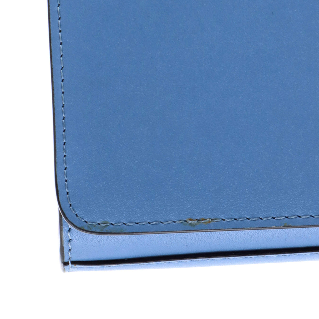 F is Fendi Wallet on Chain Leather