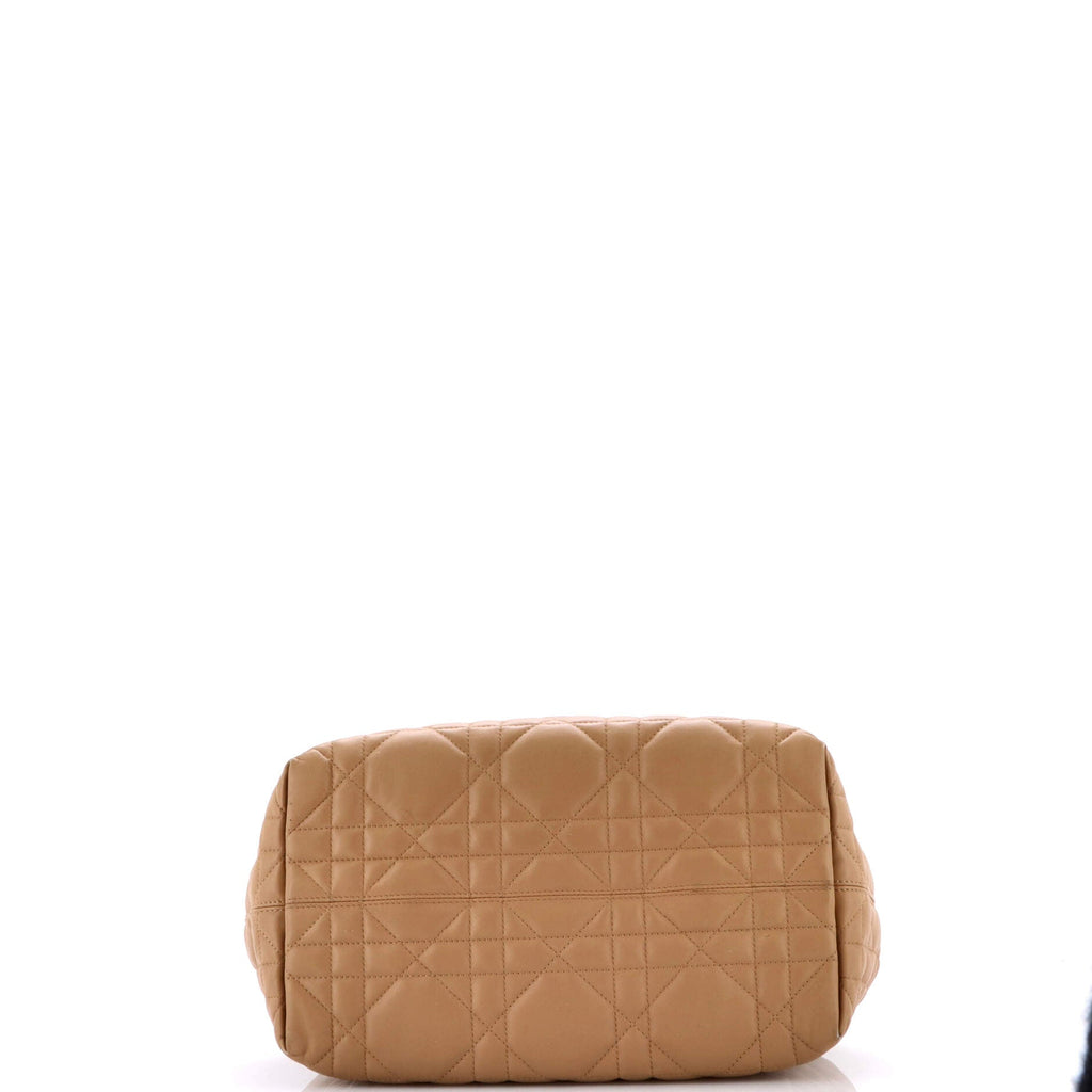 Toujours Tote Bag Macrocannage Quilt Calfskin Medium