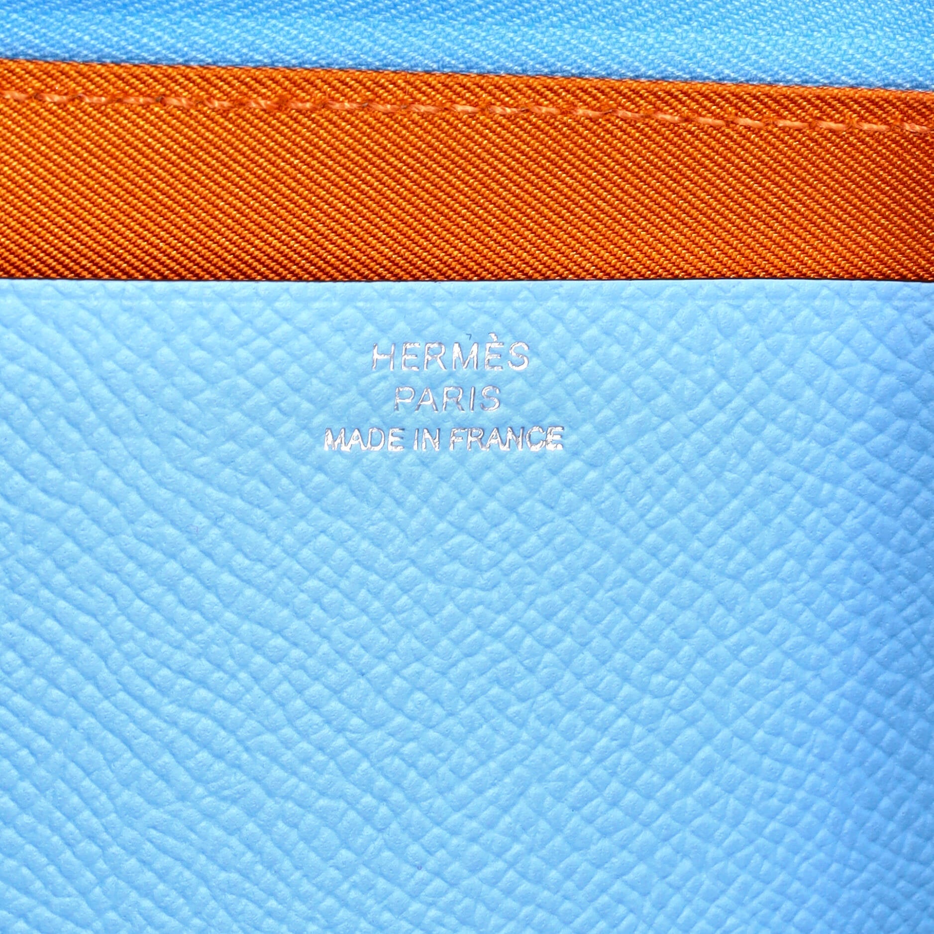 Nouveau To Go Wallet Epsom with Swift