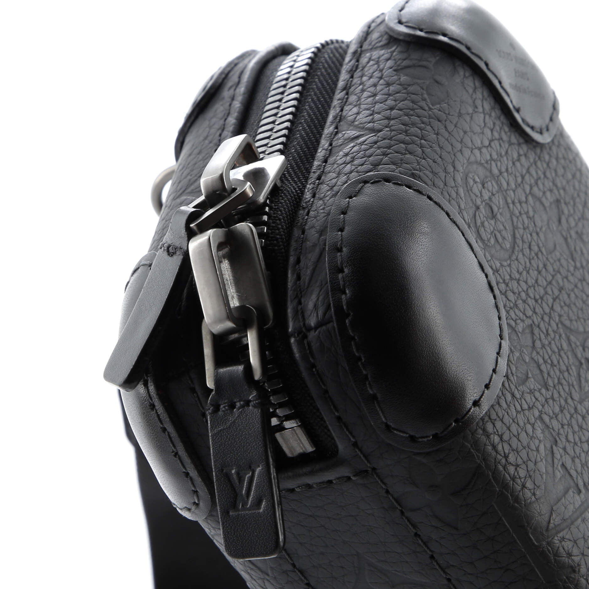 Horizon Clutch Monogram Taurillon Leather