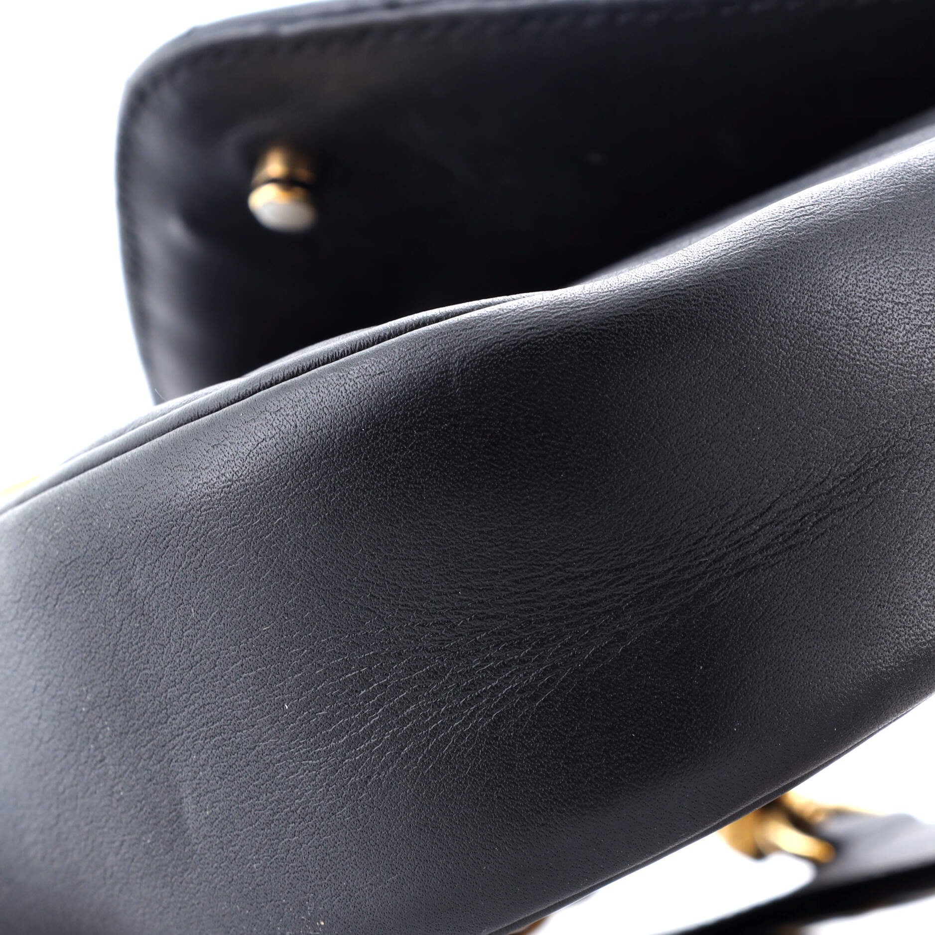 New Wave Chain Bag Quilted Leather PM