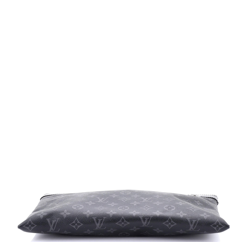 Discovery Pochette Monogram Eclipse Canvas GM