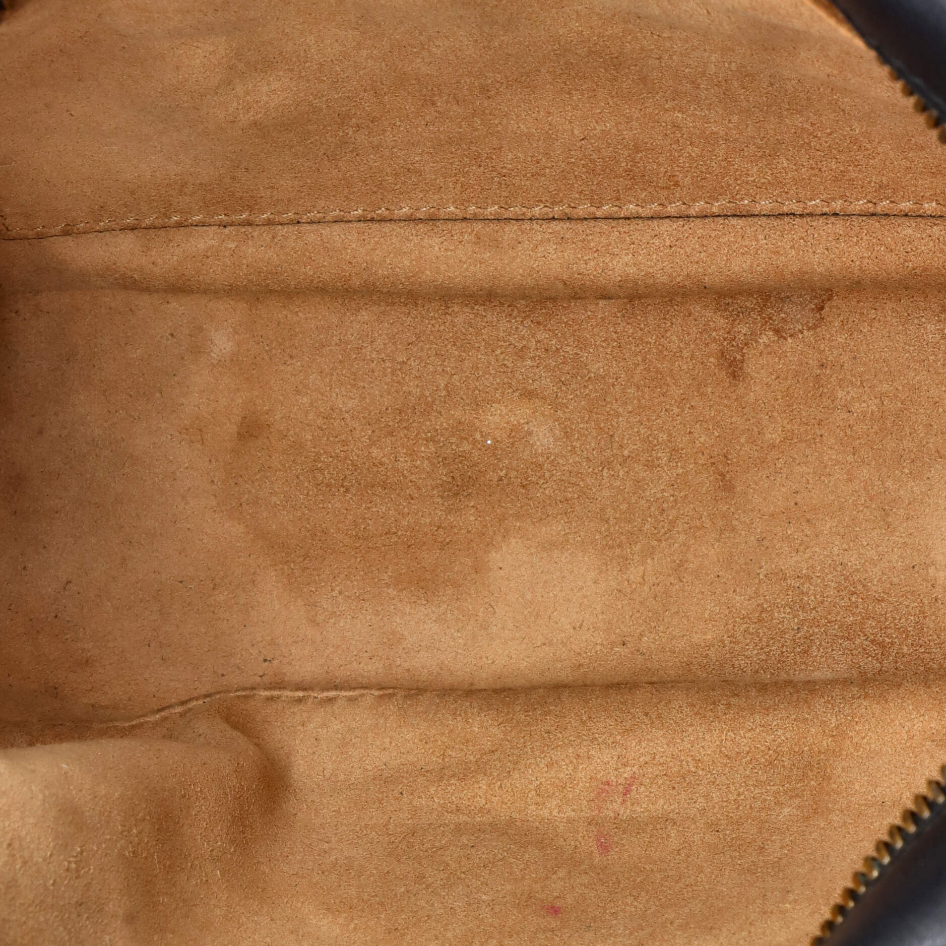 GG Marmont Shoulder Bag Matelasse Leather Small