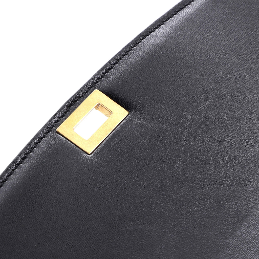 Classic Box Bag Stingray Medium