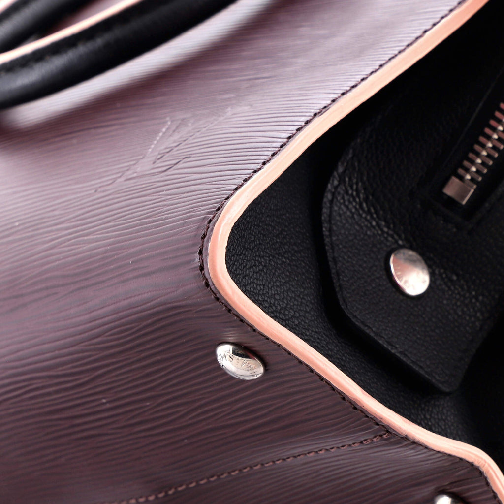 Vaneau Handbag Epi Leather MM