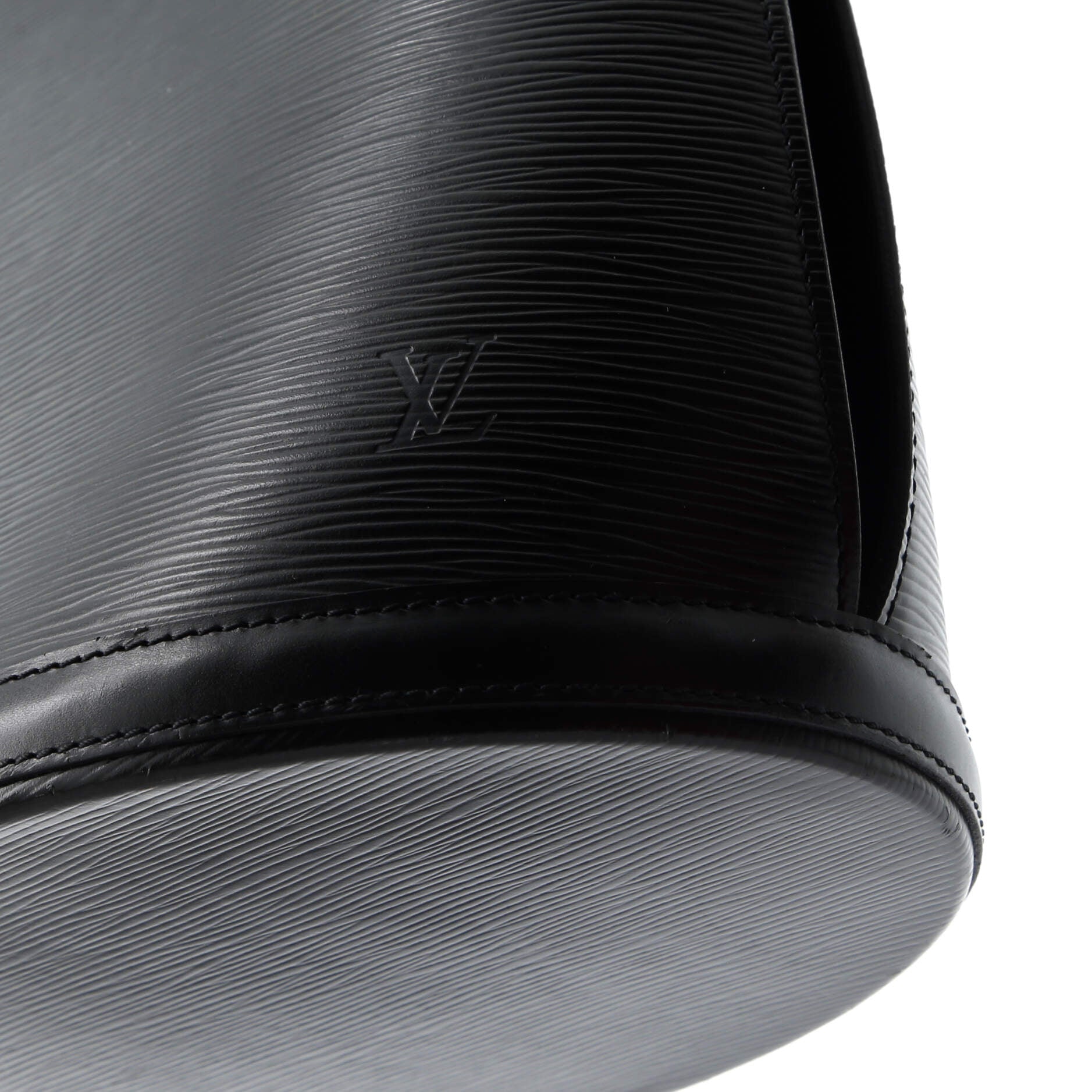 Cluny Shoulder Bag Epi Leather