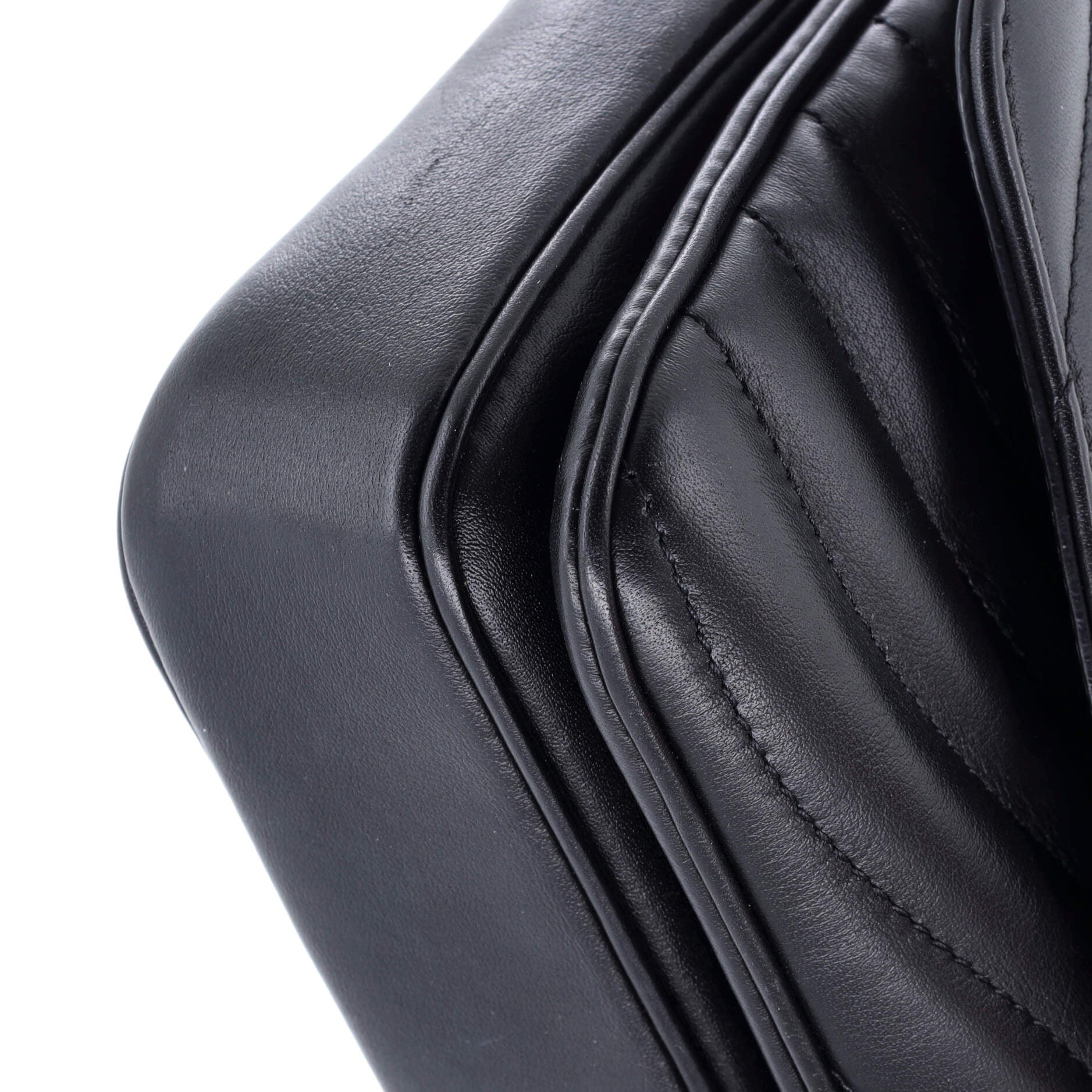 New Wave Chain Bag NM Quilted Leather PM