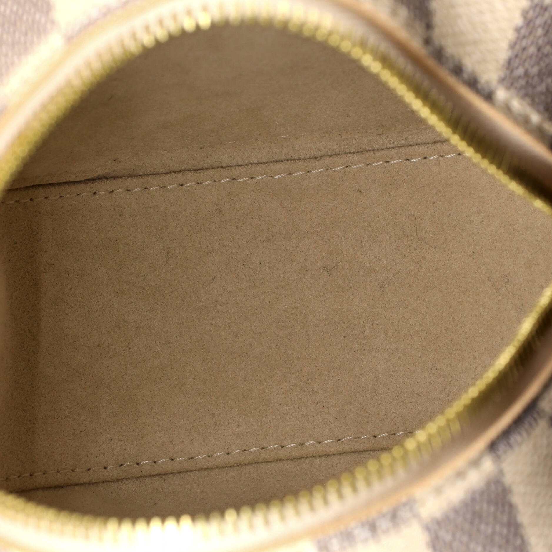 Boite Chapeau Souple Bag Damier PM