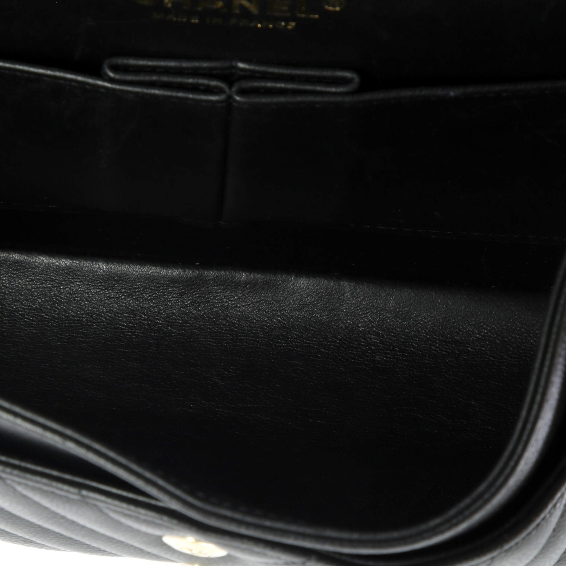 Classic Double Flap Bag Chevron Caviar Medium