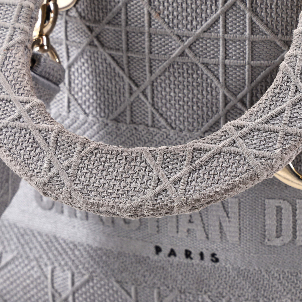 Lady D-Lite Bag Cannage Embroidered Canvas Medium