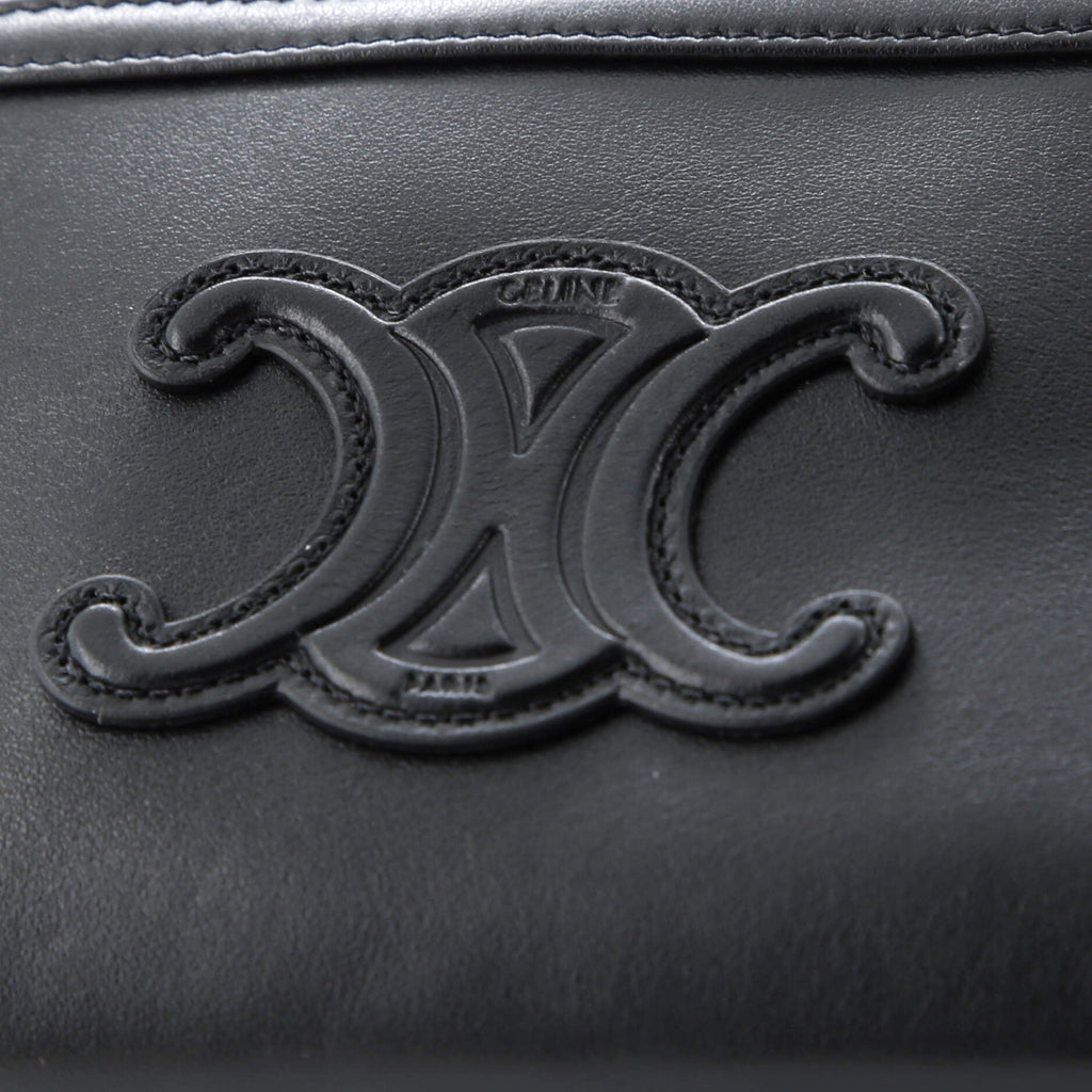 Cuir Triomphe Zip Around Chain Clutch Leather