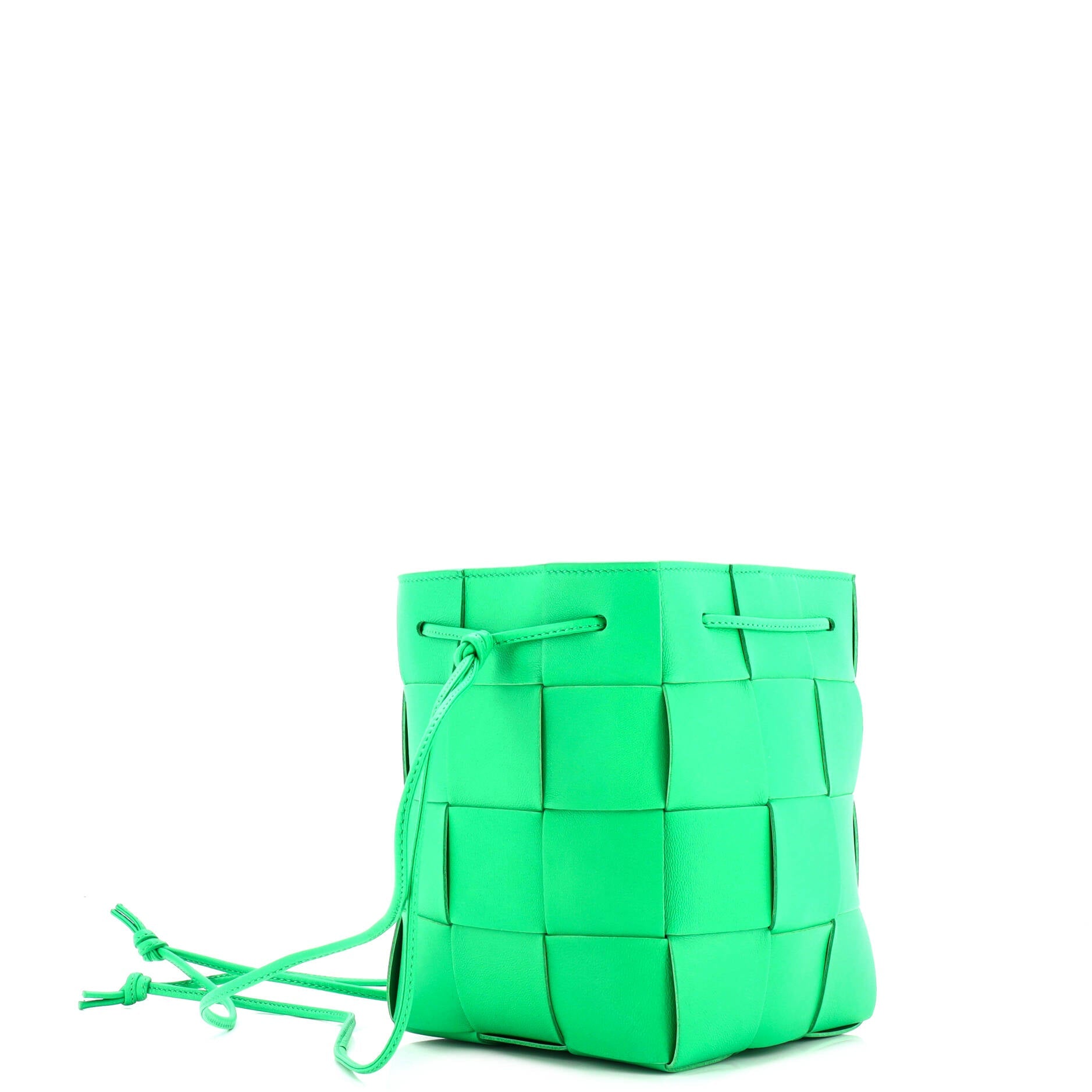 Cassette Bucket Bag Maxi Intrecciato Leather Small