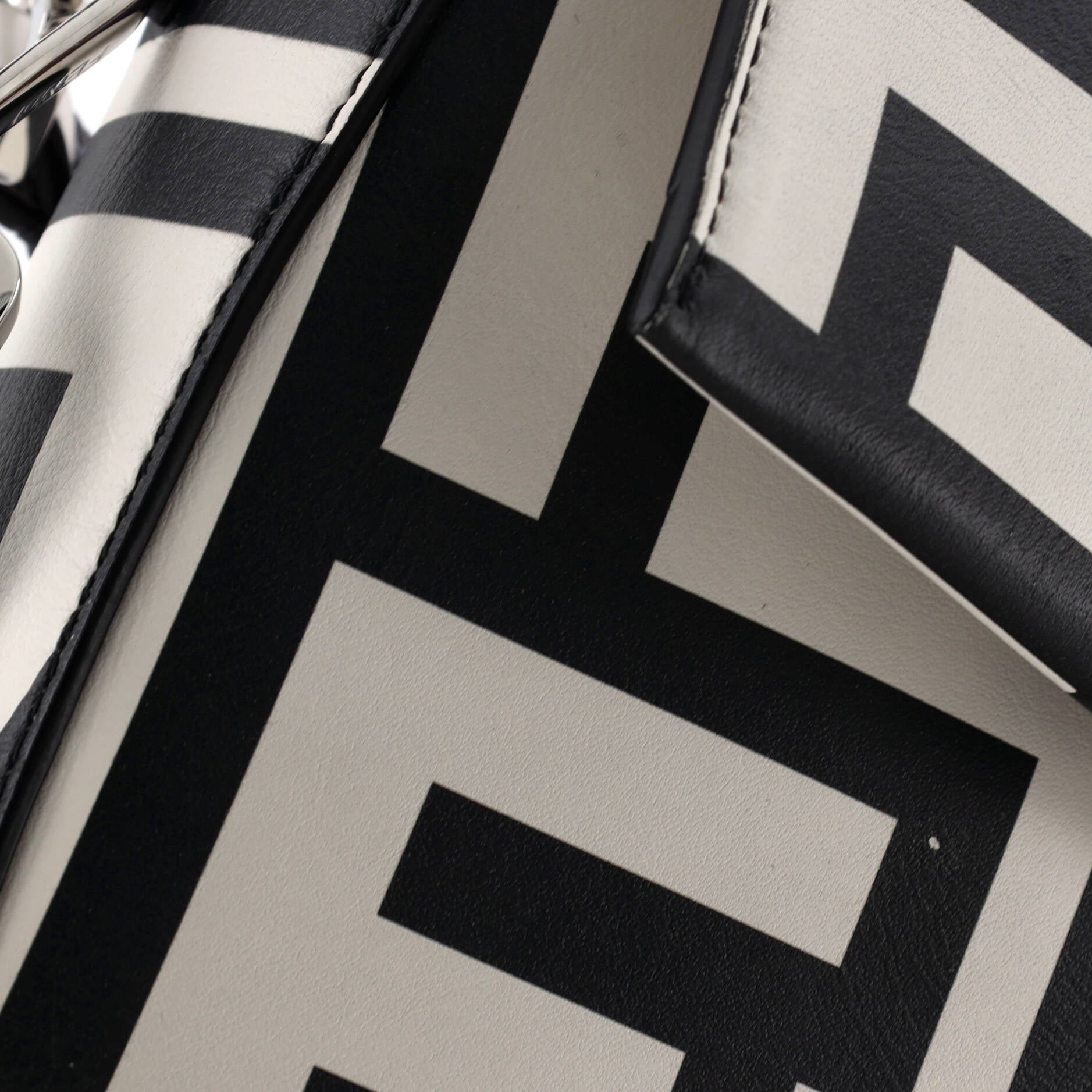 x Marc Jacobs Baguette NM Bag Printed Leather Medium