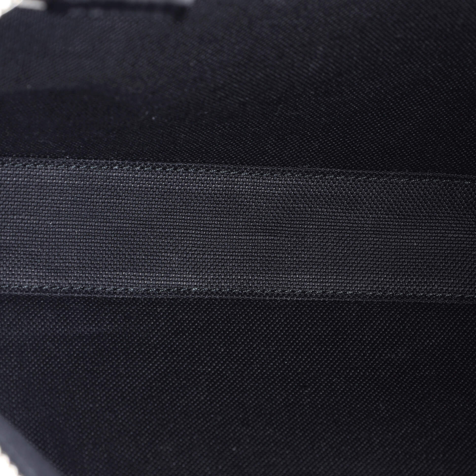 Zip Messenger Bag Jumbo GG Canvas