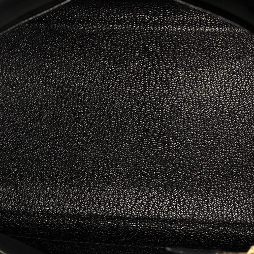 Kelly Handbag Noir Clemence with Gold Hardware 28