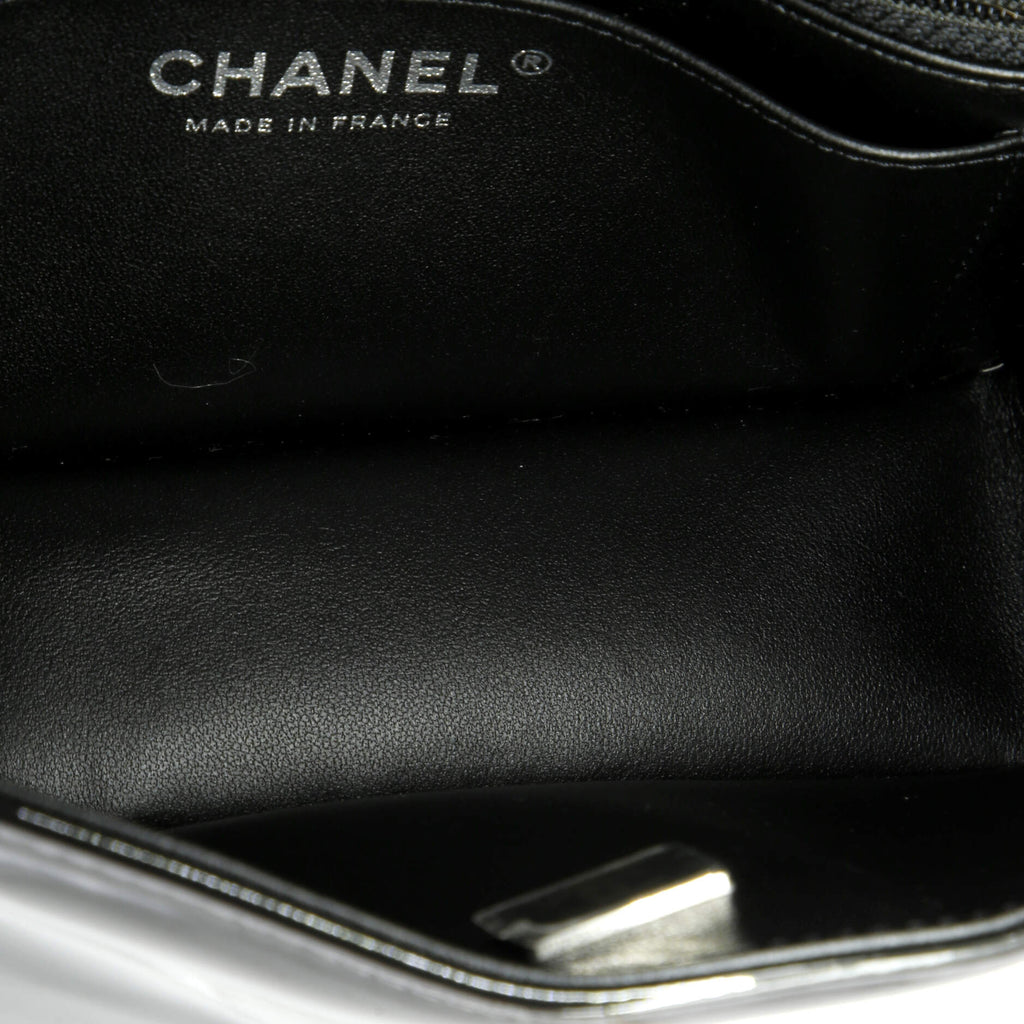 Camellia Flap Bag Patent Mini