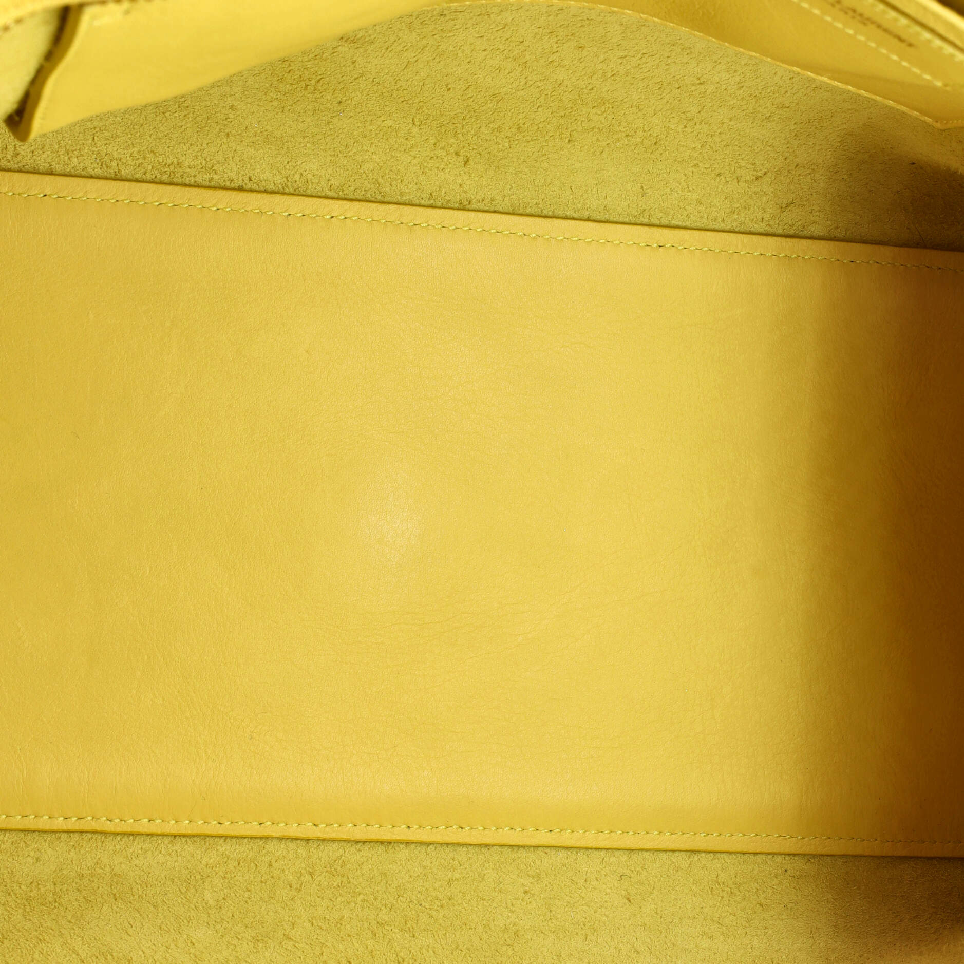 Classic Y Cabas Leather Small