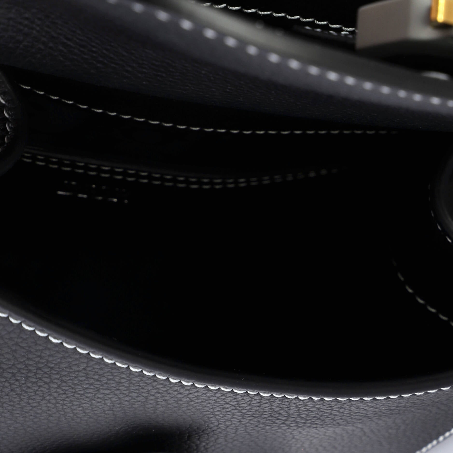 Gallop Sling Bag Leather