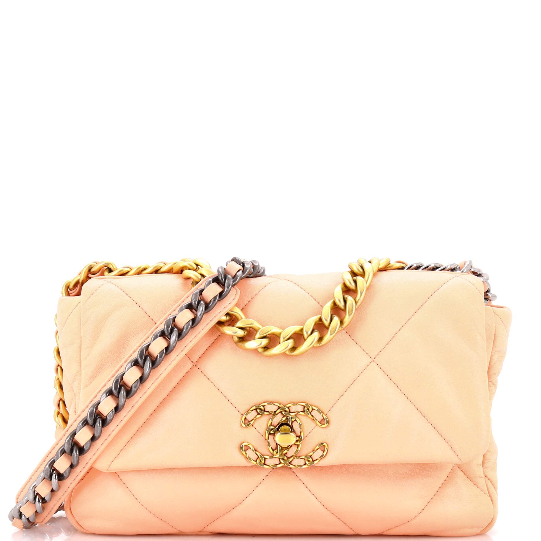 19 Flap Bag Quilted Leather Medium