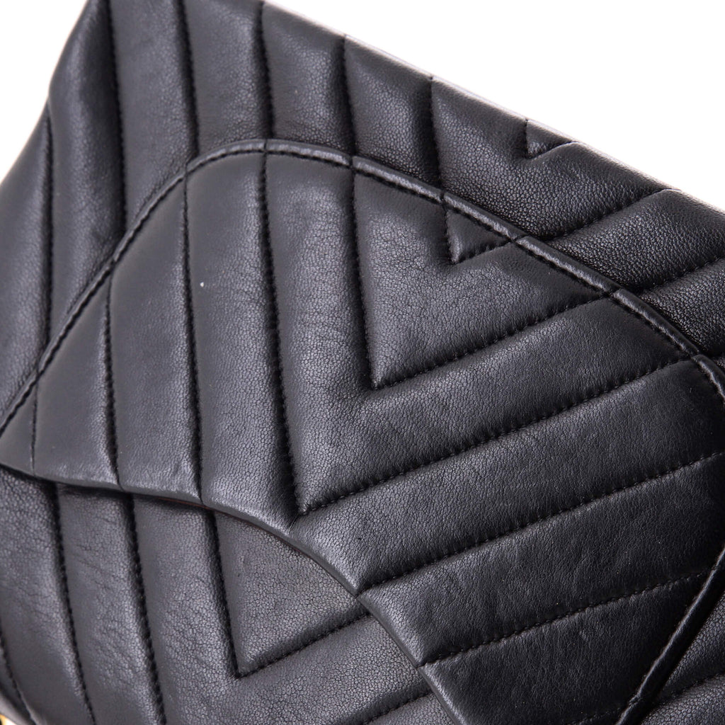 Vintage Classic Double Flap Bag Chevron Lambskin Medium
